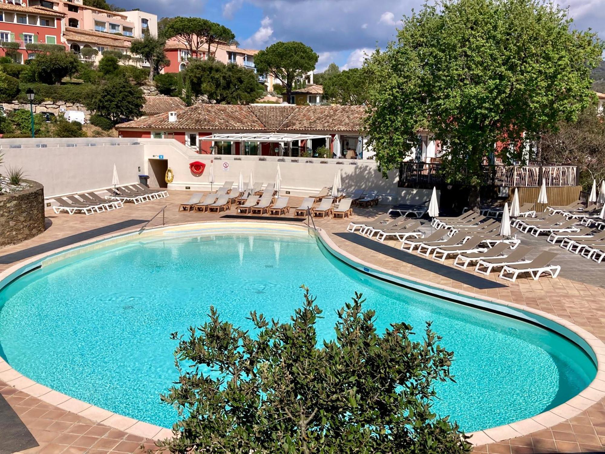 Les Restanques 3120 Vue Mer 3 Chambres Grimaud Exterior photo